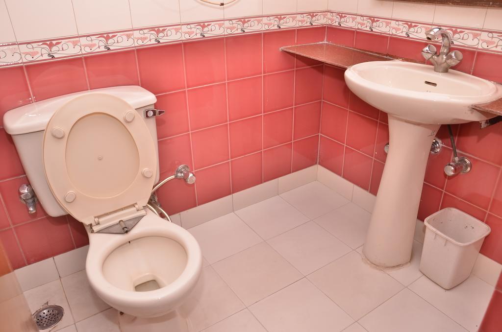 Prem Sagar Guest House Нью-Дели Номер фото