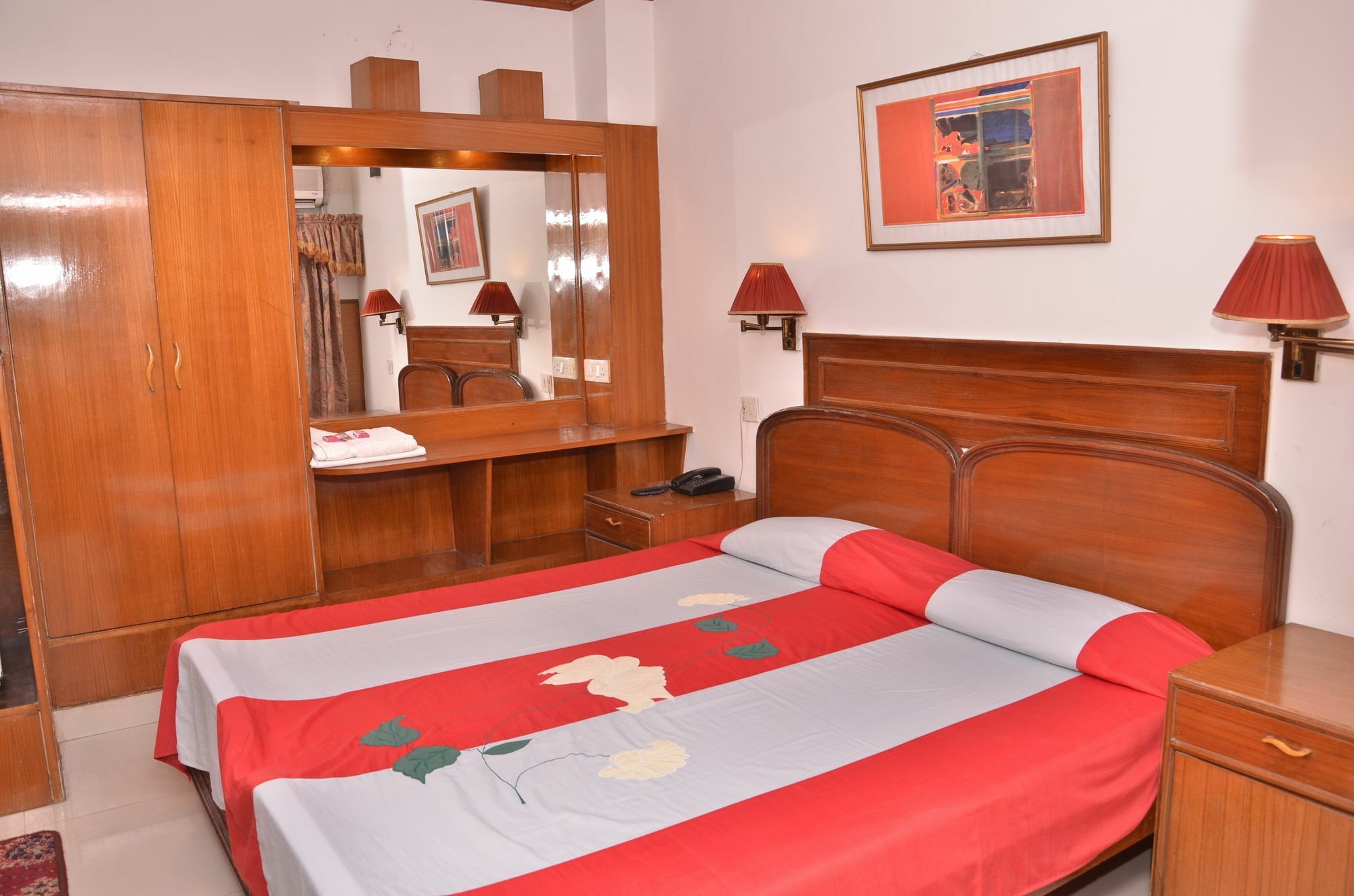 Prem Sagar Guest House Нью-Дели Экстерьер фото